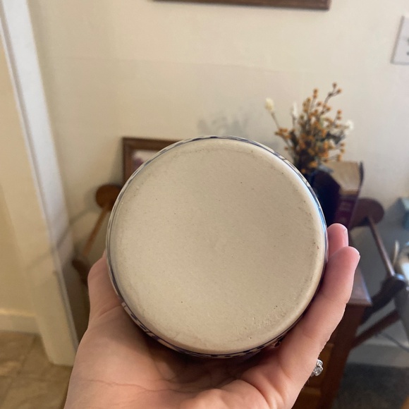 Flower vase/utensil holder - Picture 3 of 3